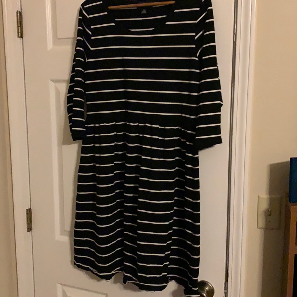 Forever21 black/white striped dress
